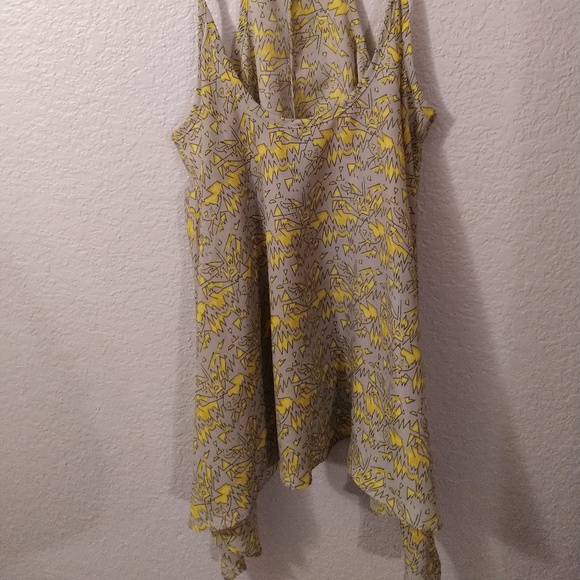 Maude Geometric Tank - Picture 1 of 6